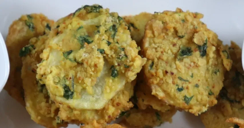 Potato Pakoda (Maru bhajiya style)